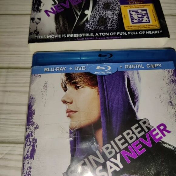 Justin Bieber Never Say Never Blu-ray DVD Combo - Picture 5 of 11